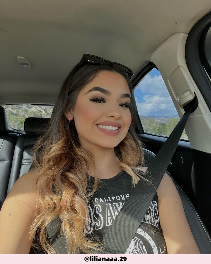 car poses for woman - @lilianaaa.29 - strapped in