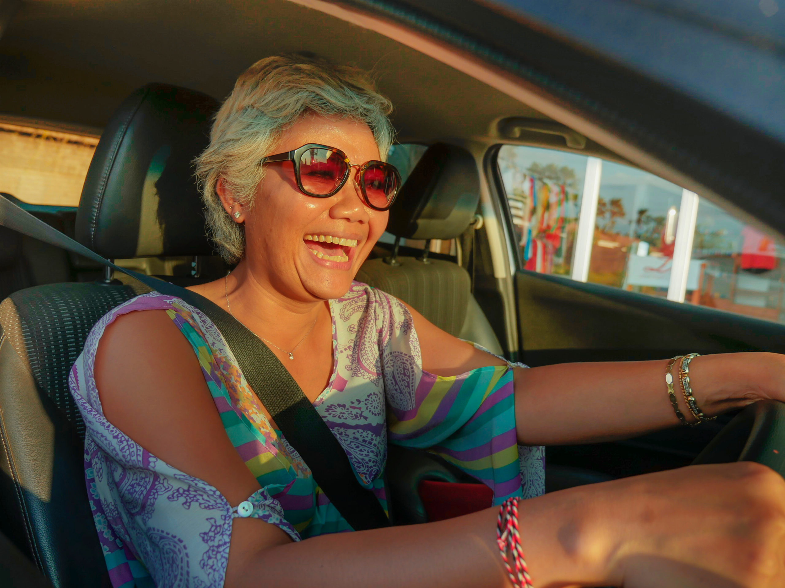 Countries That Drive On The Left The Dramatic Reason They Do Girls Countries That Drive On The Left The Dramatic Reason They Do Girls