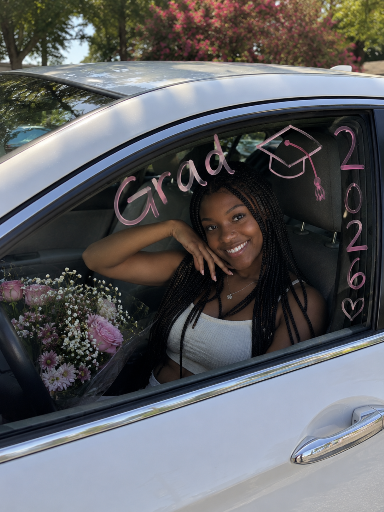 senior car decorating idea for graduation -picture frame